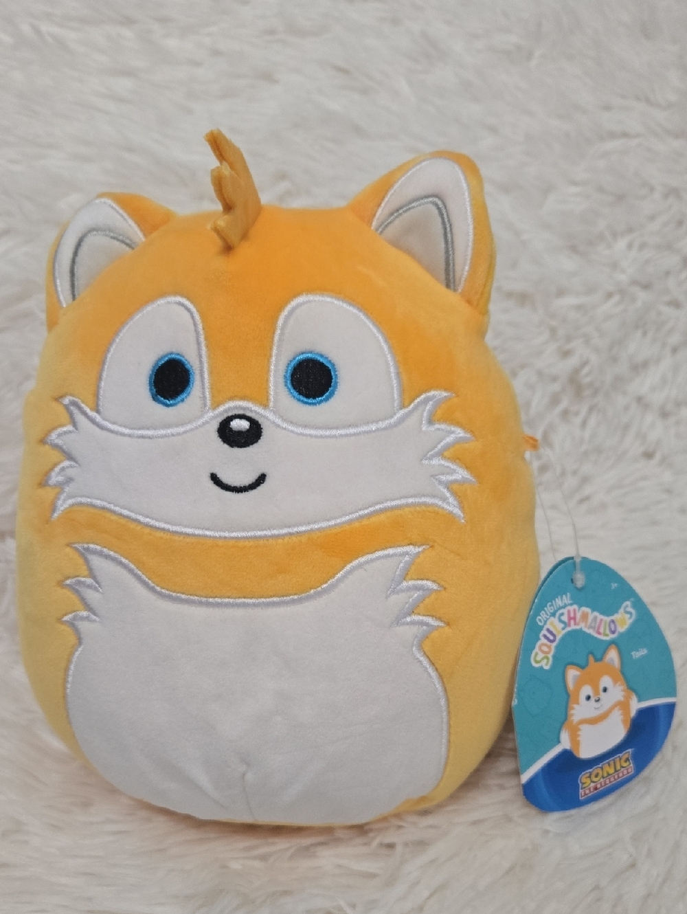 Squishmallows Orange & White Fox Tails Plush - Sonic Tag